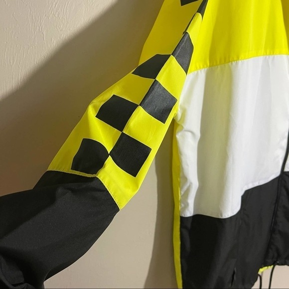 Samii Ryan Windbreaker - Picture 4 of 5